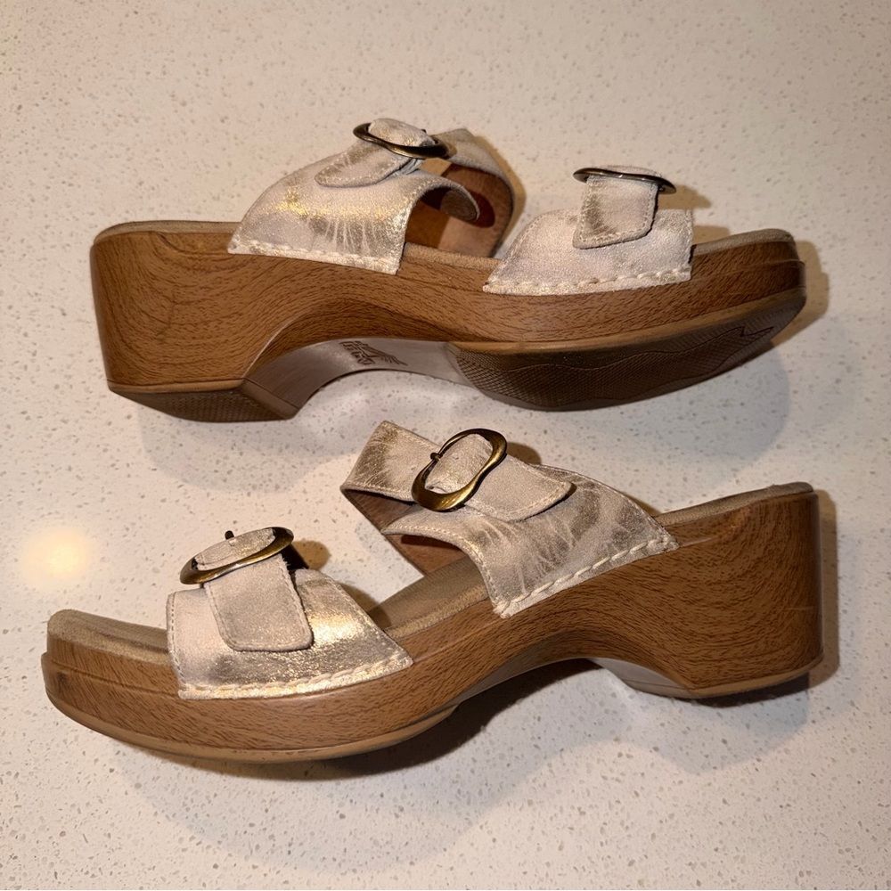 Dansko Sophie Double Strap Sandal Metallic Gold Leather EU 42 US 11-11.5 - Picture 7 of 8